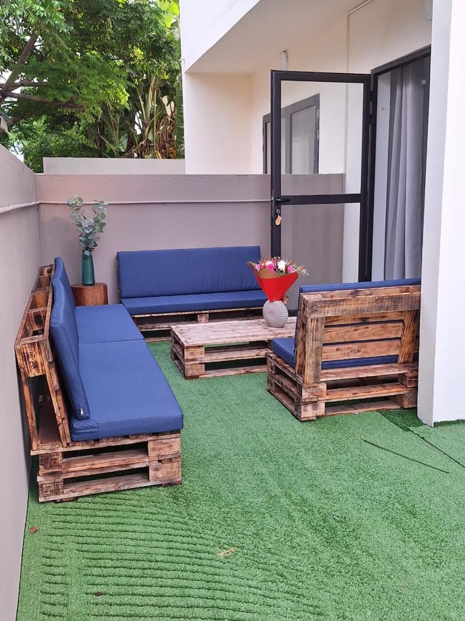 Flic-en-Flacq Kensington Square Luxury Apartment מראה חיצוני תמונה